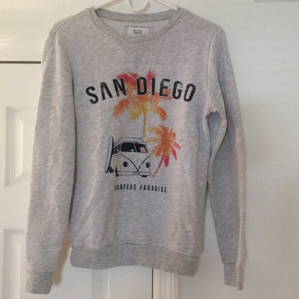 Crew neck